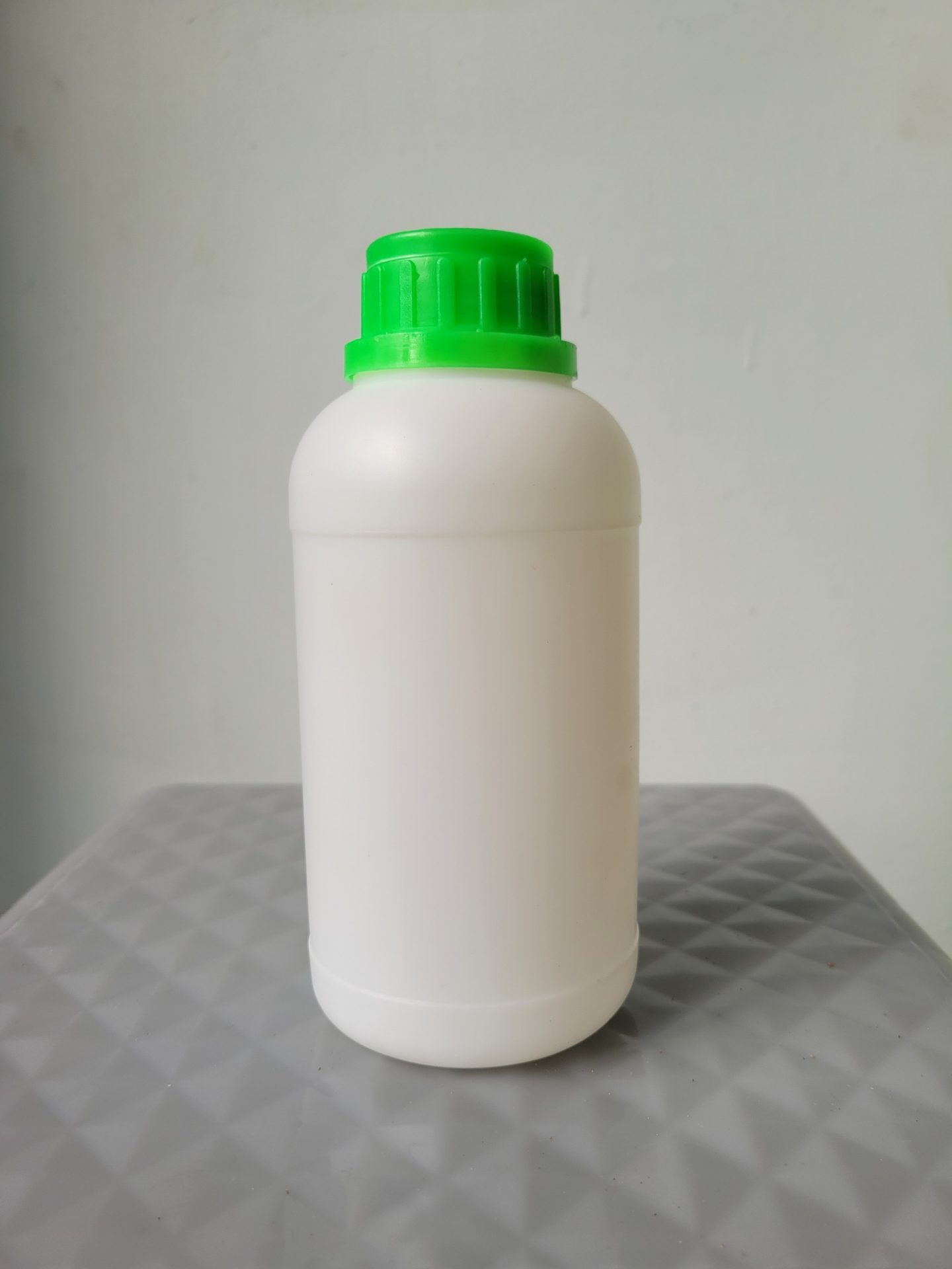 Chai nhựa HDPE (1)