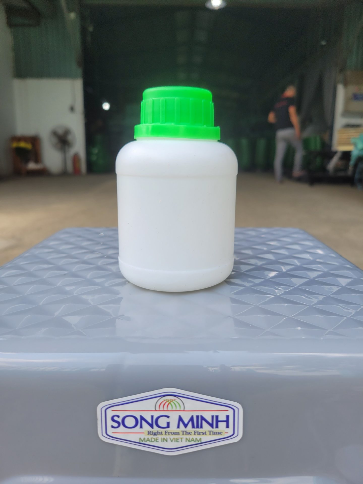 Chai nhựa HDPE (5)