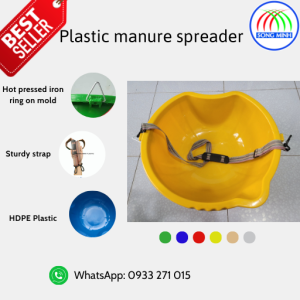 Plastic manure spreader